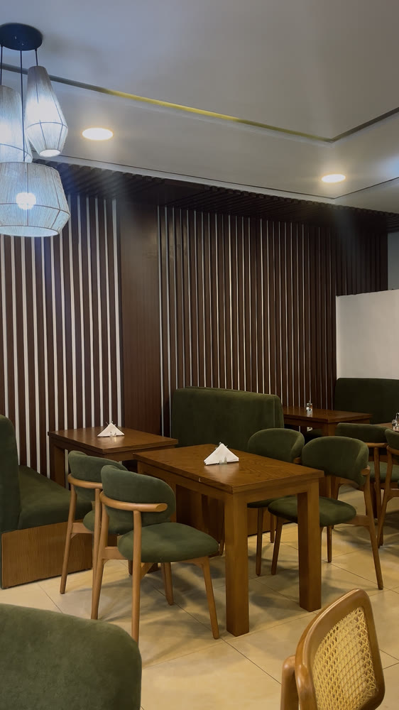 Salle King Food, ambiance